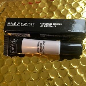 Makeup forever lift concealer shade Pink Beige 1